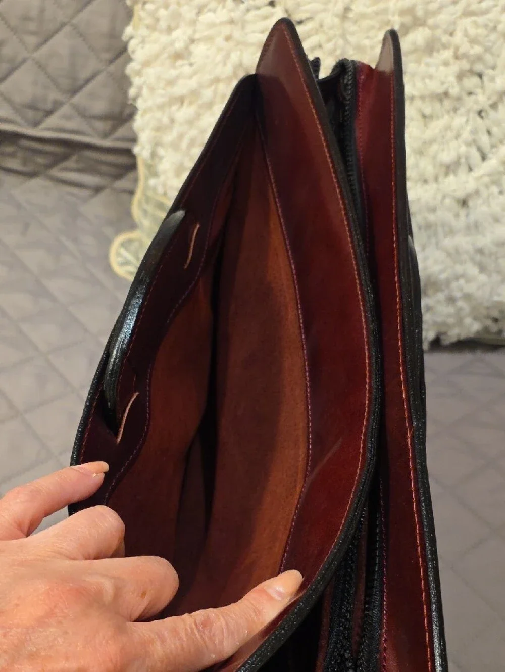 Vintage Classic Men's Leather Briefcase - Burgundy